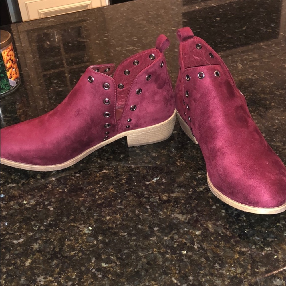 Dark red Women’s booties